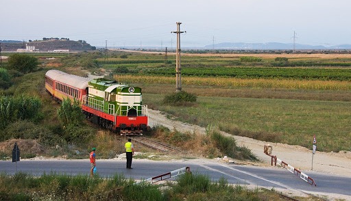 Rikonstruksioni i linjes Milot-Lezhe: Hekurudha shqiptare hap tenderin